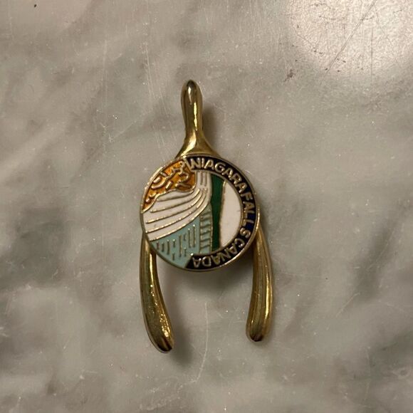 Vintage Niagara Falls Souvenir Wishbone Pin - Picture 1 of 3